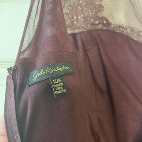 Maroon and Gold Formal Dress with loads of detail - Picture 9 of 16